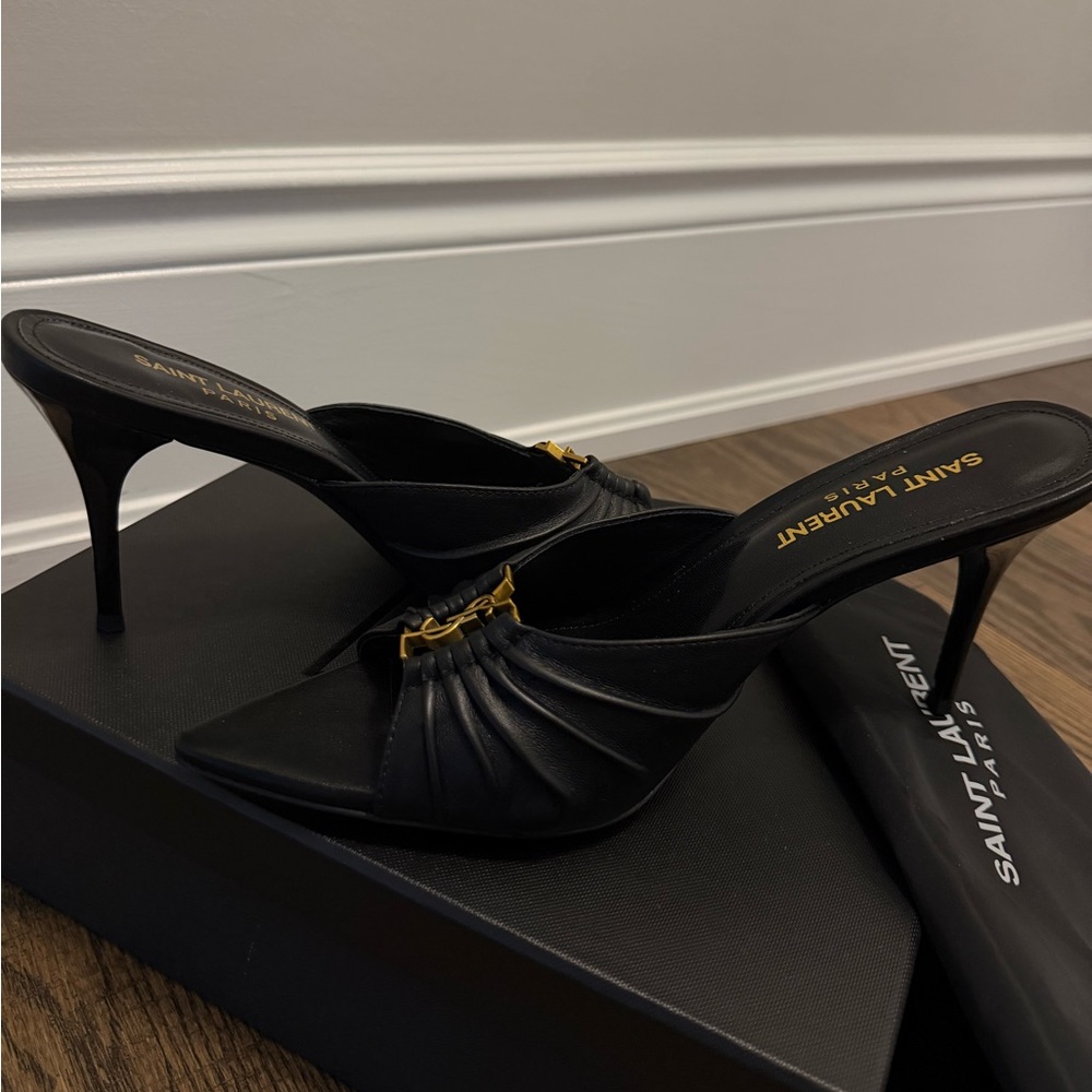 Saint Laurent Black Women's heels - Picture 12 of 13